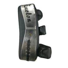 Load image into Gallery viewer, Leather  TaekwondoTraining Pads